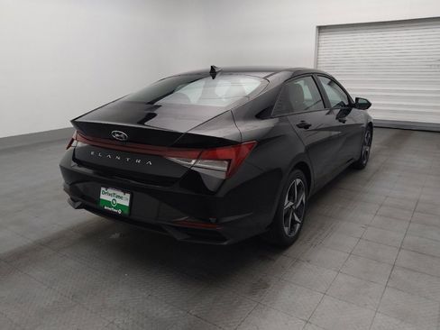 Used 2023 Hyundai Elantra SEL w/ Convenience Package FWD image 9