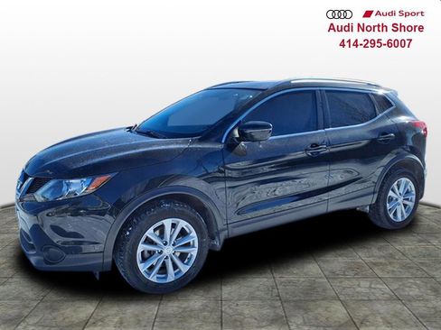 Used 2017 Nissan Rogue Sport SV image 5