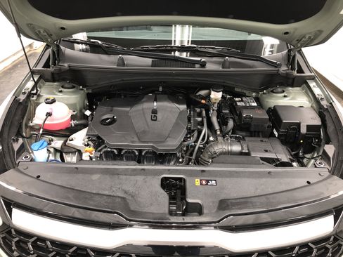 Certified 2024 Kia Sportage X-Line w/ X-Line Premium Package image 6