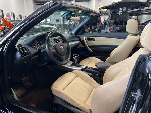 Used 2013 BMW 135i Convertible image 75