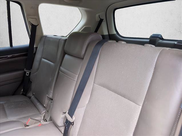 Used 2016 Lexus GX 460 Luxury w/ Preferred Accessory Package AWD/4WD image 23