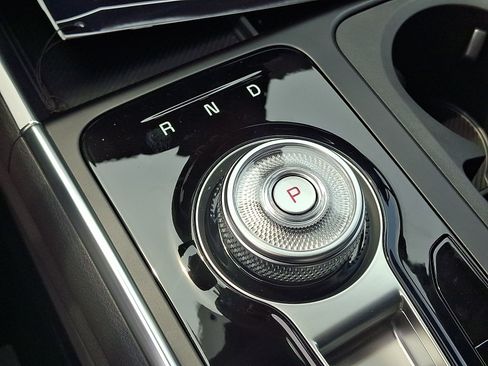 New 2027 Kia Carnival EX w/ Dark Edition Package FWD image 11