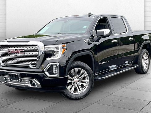 Used 2021 GMC Sierra 1500 Denali w/ Technology Package AWD/4WD image 13