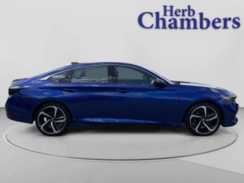 Used 2022 Honda Accord Sport image 12