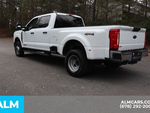 Used 2025 Ford F350 XLT image 9