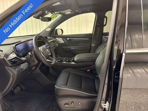 New 2026 Buick Enclave Avenir w/ Super Cruise Package image 5