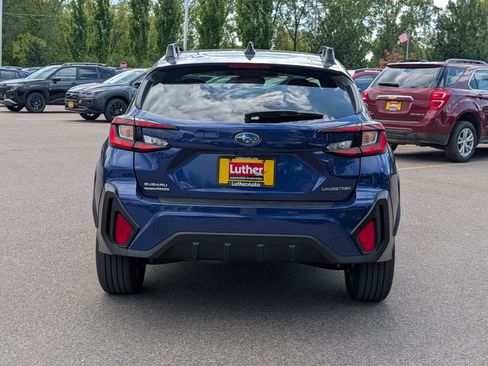 Used 2024 Subaru Crosstrek 2.0i Premium AWD/4WD image 6