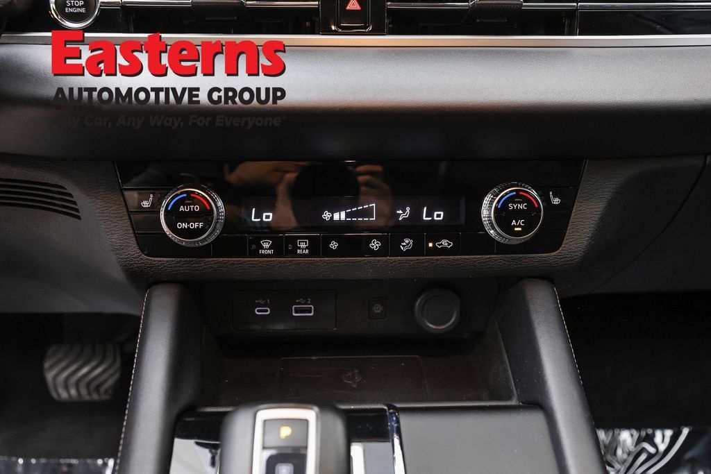 Used 2024 Mitsubishi Outlander SE FWD image 19