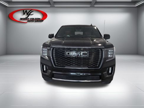 Used 2024 GMC Yukon Denali Ultimate AWD/4WD image 2