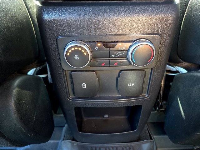 Used 2020 Ford Explorer XLT w/ Equipment Group 202A AWD/4WD image 16
