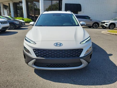 Certified 2023 Hyundai Kona SEL w/ Convenience Package FWD image 7