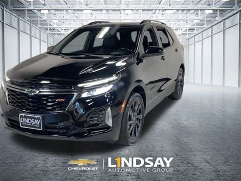 Used 2022 Chevrolet Equinox RS w/ RS Leather Package image 5