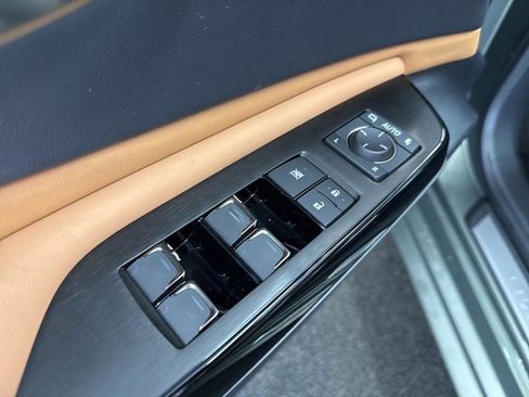 New 2025 Lexus ES 350 w/ Premium Package image 38