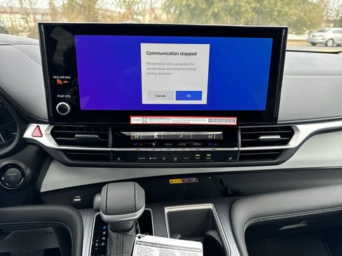 New 2025 Toyota Sienna XLE image 19