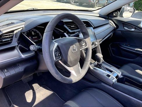 Used 2016 Honda Civic EX image 9