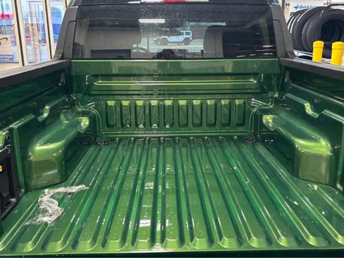 New 2025 Ford Maverick XLT w/ XLT Luxury Package image 29