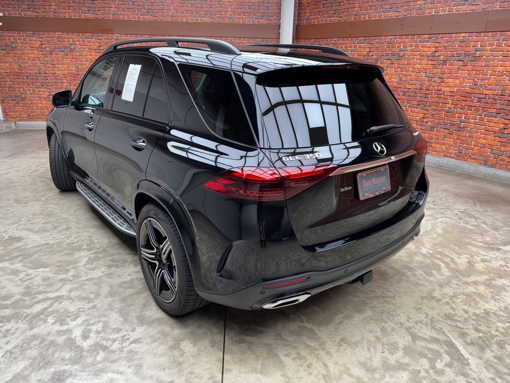 Used 2026 Mercedes-Benz GLE 350 4MATIC image 2