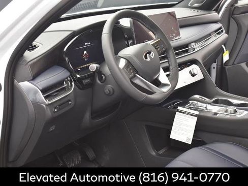 Certified 2026 INFINITI QX60 Sport w/ Dark Cargo Package image 7