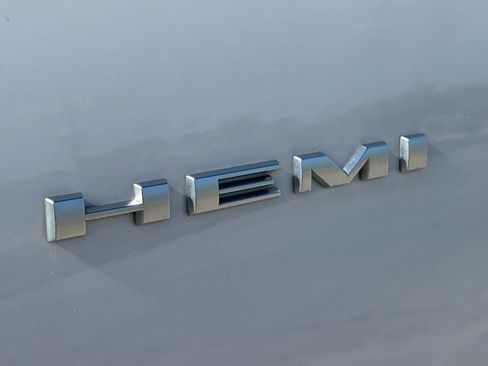 Used 2022 Dodge Durango R/T image 11