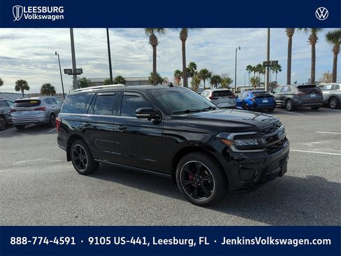 Used 2024 Ford Expedition Limited image 1