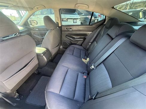 Used 2020 Nissan Altima 2.5 S image 6