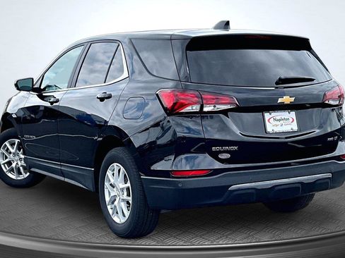 Used 2023 Chevrolet Equinox LT image 14