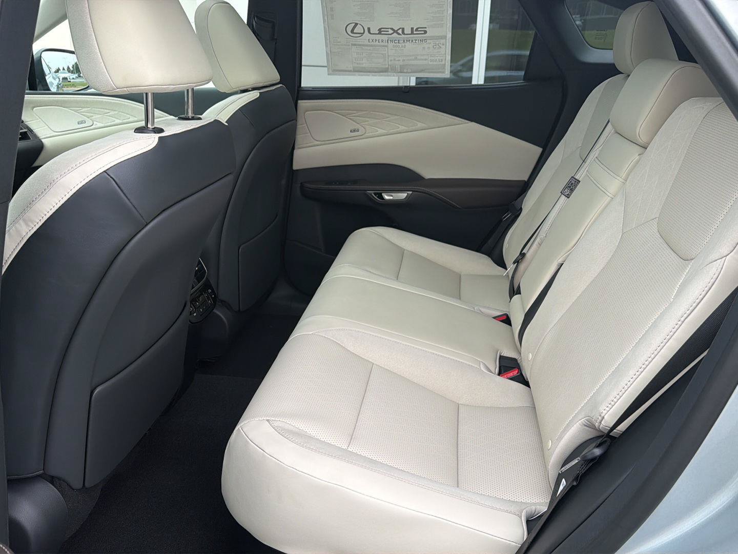 New 2026 Lexus RX 350 FWD image 11