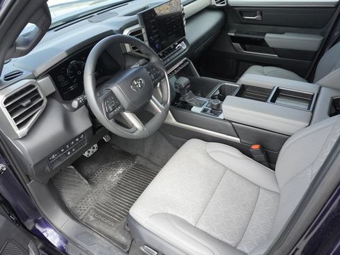 Used 2025 Toyota Tundra Limited w/ TRD Off-Road Package AWD/4WD image 18