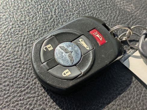 Used 2005 Chevrolet Corvette Coupe w/ Preferred Equipment Group image 24