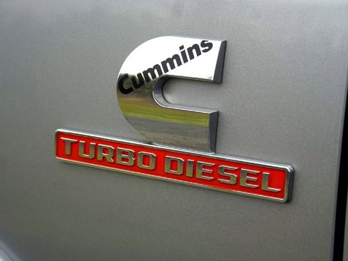 Used 2024 RAM 3500 Limited w/ Towing Technology Group image 11