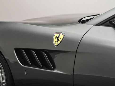 Used 2018 Ferrari GTC4Lusso V12 image 39