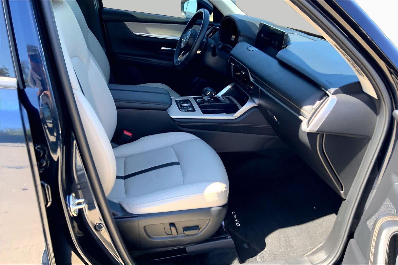 Used 2025 MAZDA CX-90 Plug-In Hybrid w/Premium Sport AWD/4WD image 9