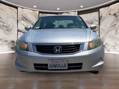 Used 2009 Honda Accord LX-P image 2