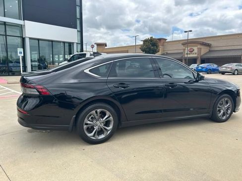 Used 2024 Honda Accord EX image 14