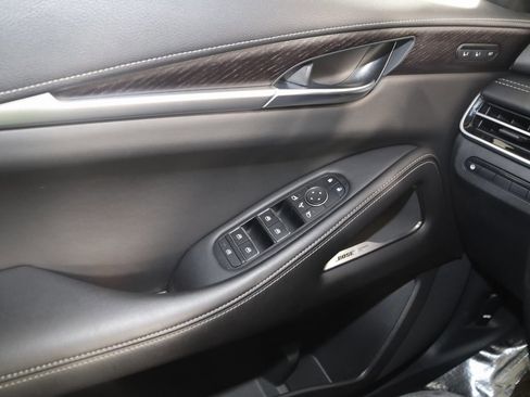 Used 2022 INFINITI QX60 Sensory w/ Cargo Package image 32