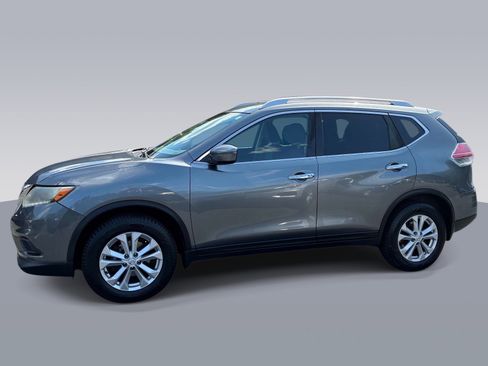 Used 2016 Nissan Rogue SV AWD/4WD image 4