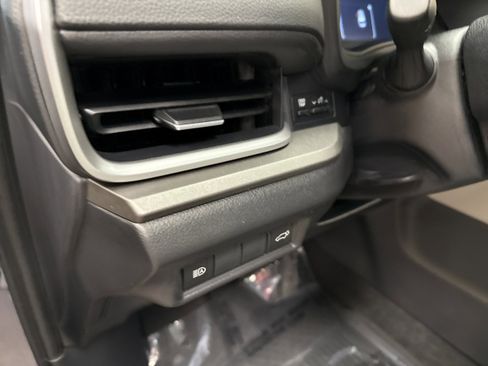 Used 2026 Toyota Grand Highlander XLE image 48