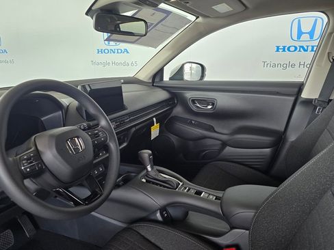 New 2026 Honda HR-V LX image 13