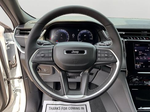 New 2026 Jeep Grand Cherokee L 4WD image 19