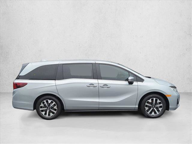 Certified 2026 Honda Odyssey EX-L image 4