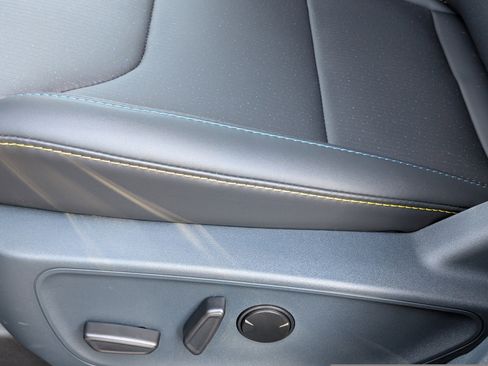 New 2025 Ford Maverick Lobo image 56