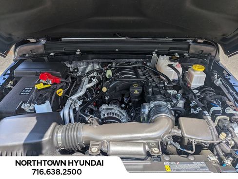 Used 2026 Jeep Gladiator Mojave AWD/4WD image 35
