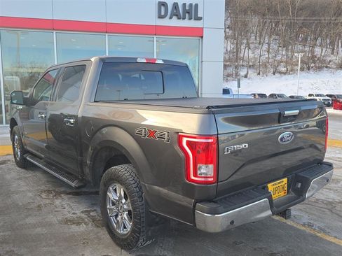 Used 2015 Ford F150 XLT w/ Equipment Group 302A Luxury image 8