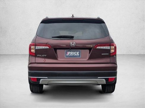 Used 2020 Honda Pilot Touring image 7