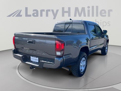 Used 2018 Toyota Tacoma SR w/ SR Convenience Package RWD image 5