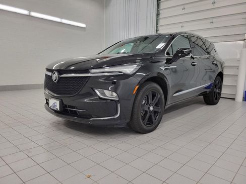 Used 2024 Buick Enclave Essence w/ Experience Buick Package image 12