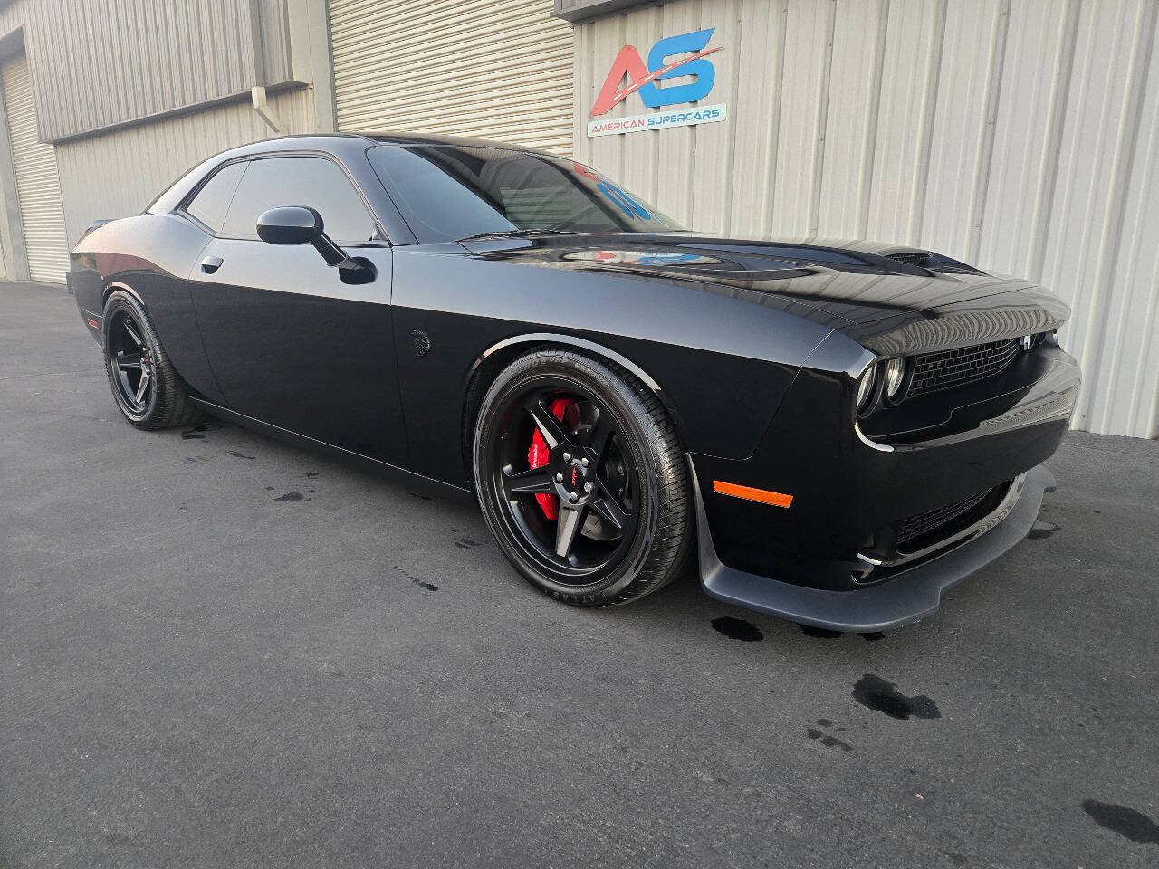 Used 2015 Dodge Challenger SRT Hellcat RWD image 12