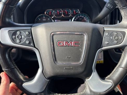Used 2018 GMC Sierra 1500 SLT AWD/4WD image 10