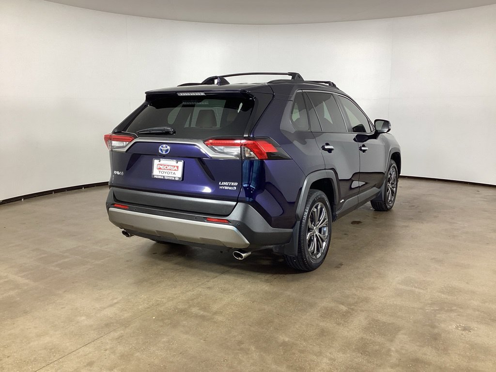 Used 2024 Toyota RAV4 Limited w/ Advanced Technology Package AWD/4WD image 5