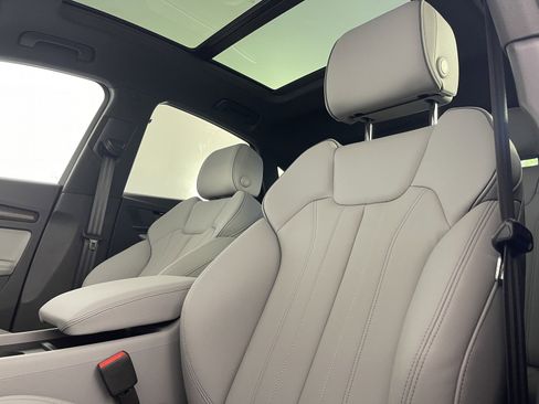 New 2025 Audi Q5 2.0T Premium Plus image 33